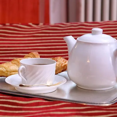 Chateau De Montriou Couette-café