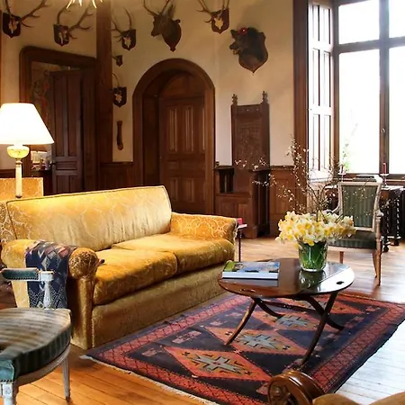 ベッド・アンド・ブレックファスト Chateau De Montriou 5*