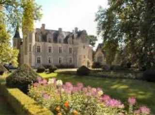 Chateau De Montriou Couette-café 5*