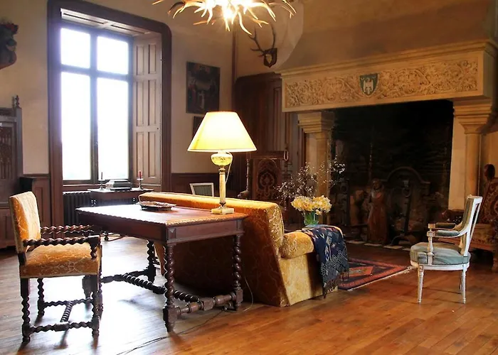 Bed & Breakfast Chateau De Montriou